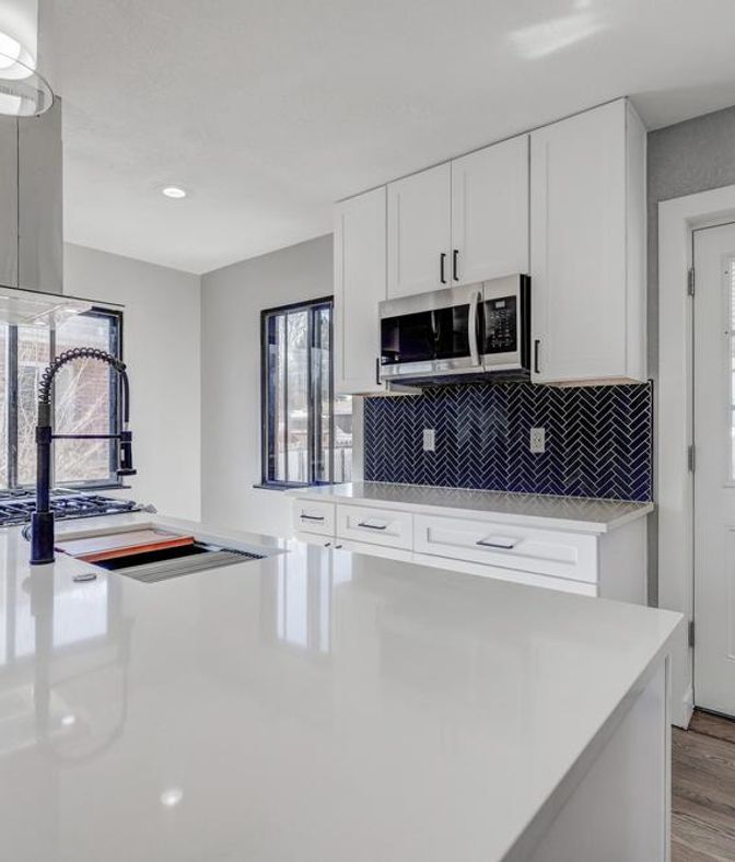 new
				kitchen