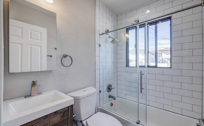 apartment
				addition