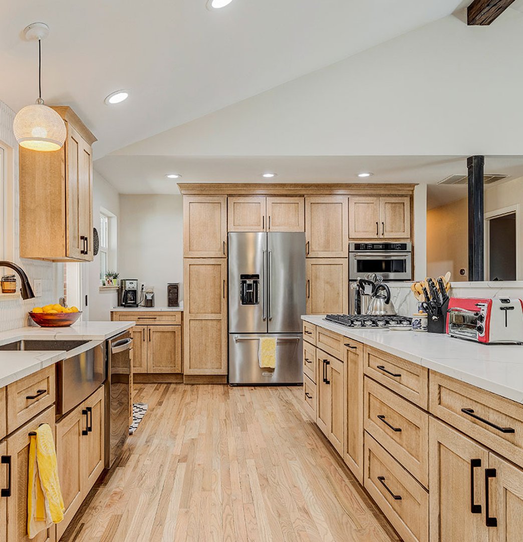 Crane conducting structural engineering